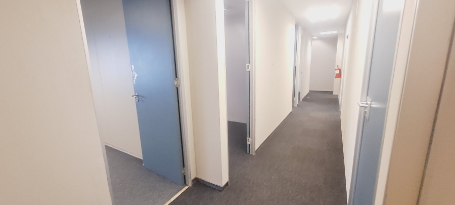 To Let commercial Property for Rent in Bo Oakdale Western Cape